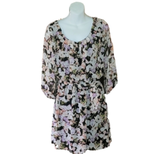 🎉 LILY Rose size M dress